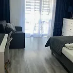 Na Rogu