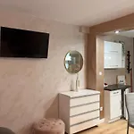 Ubytování v soukromí Na Rogu *