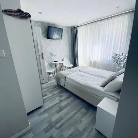 Na Rogu Privatunterkunft