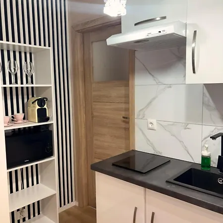 Δωμάτια σε οικογενειακή κατοικία Na Rogu *