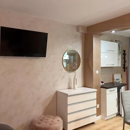 Δωμάτια σε οικογενειακή κατοικία Na Rogu *