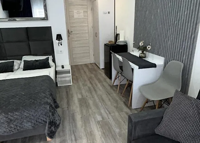 Δωμάτια σε οικογενειακή κατοικία Na Rogu